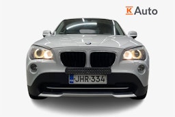 Harmaa BMW X1 2012 kuva 5.