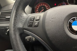 Harmaa BMW X1 2012 kuva 19.