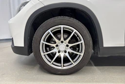 valkoinen BMW X1 2012 kuva 18.