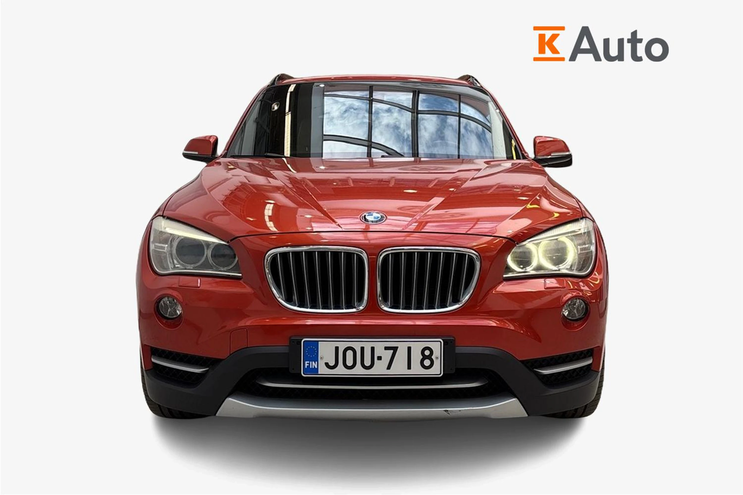 oranssi BMW X1 2012 kuva 4.