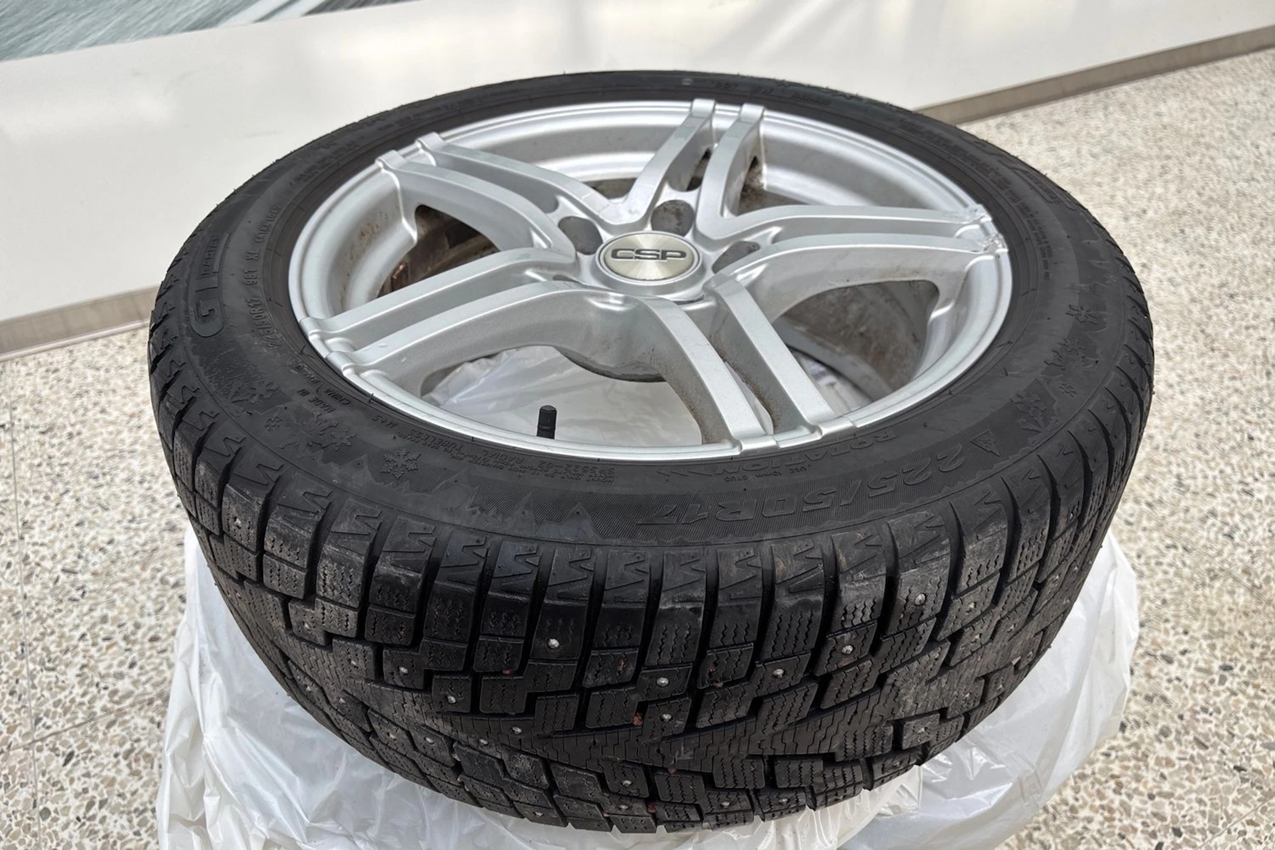 oranssi BMW X1 2012 kuva 11.