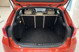 oranssi BMW X1 2012 kuva 12.