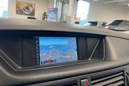 musta BMW X1 2012 kuva 16.