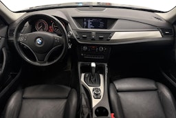sininen BMW X1 2012 kuva 9.