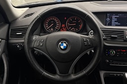 sininen BMW X1 2012 kuva 14.
