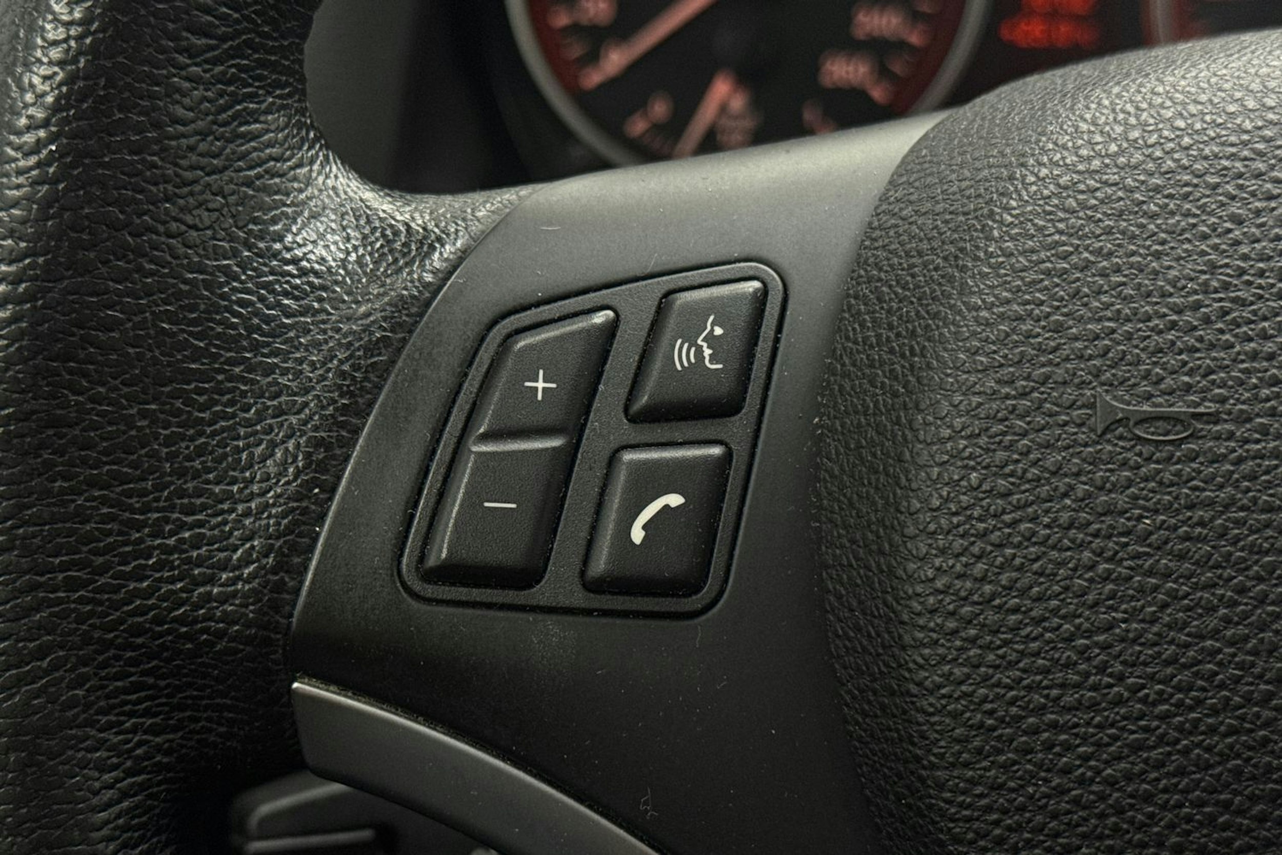 sininen BMW X1 2012 kuva 16.