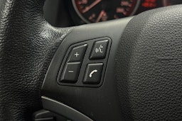 sininen BMW X1 2012 kuva 16.