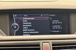 sininen BMW X1 2012 kuva 22.