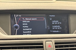 sininen BMW X1 2012 kuva 23.