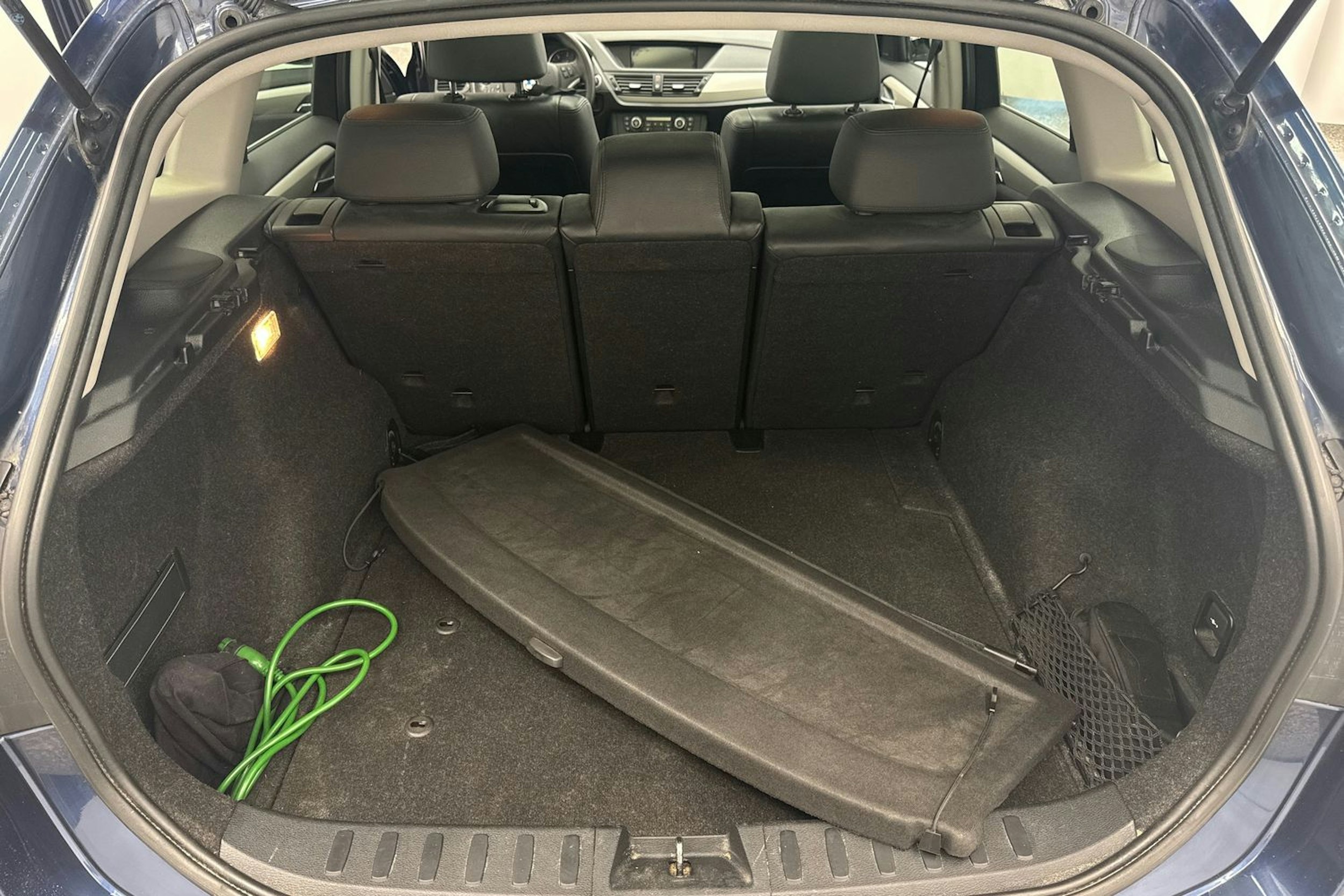 sininen BMW X1 2012 kuva 35.