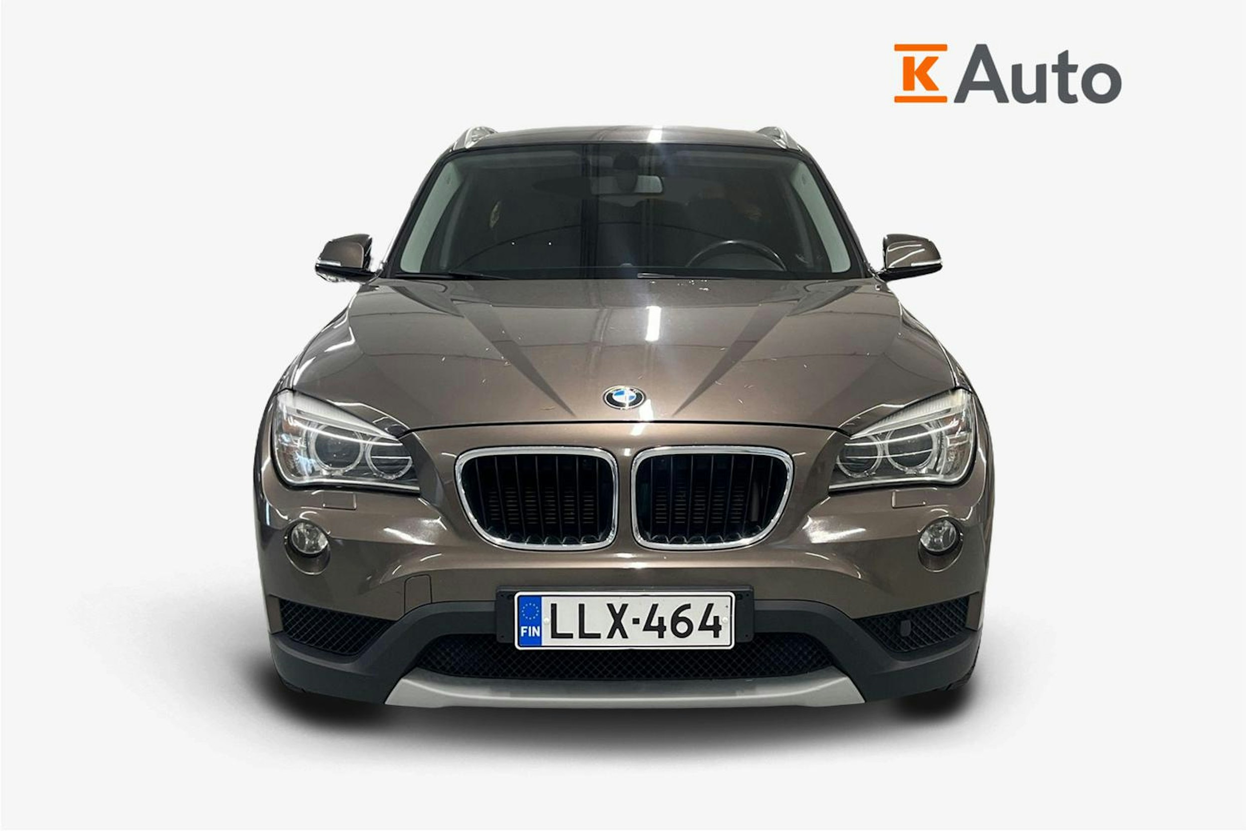 Ruskea (beige) BMW X1 2013 kuva 4.