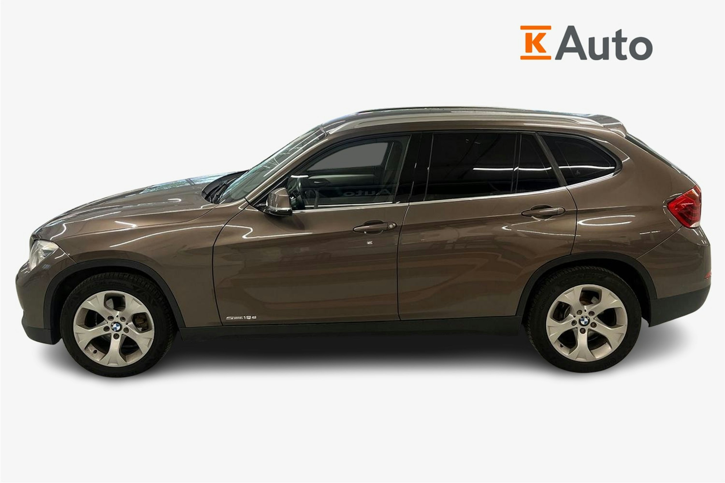Ruskea (beige) BMW X1 2013 kuva 5.