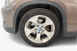 Ruskea (beige) BMW X1 2013 kuva 9.
