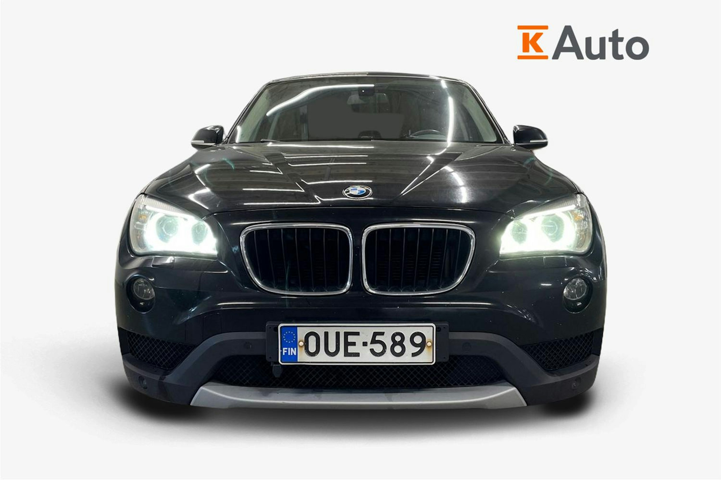 musta BMW X1 2013 kuva 5.
