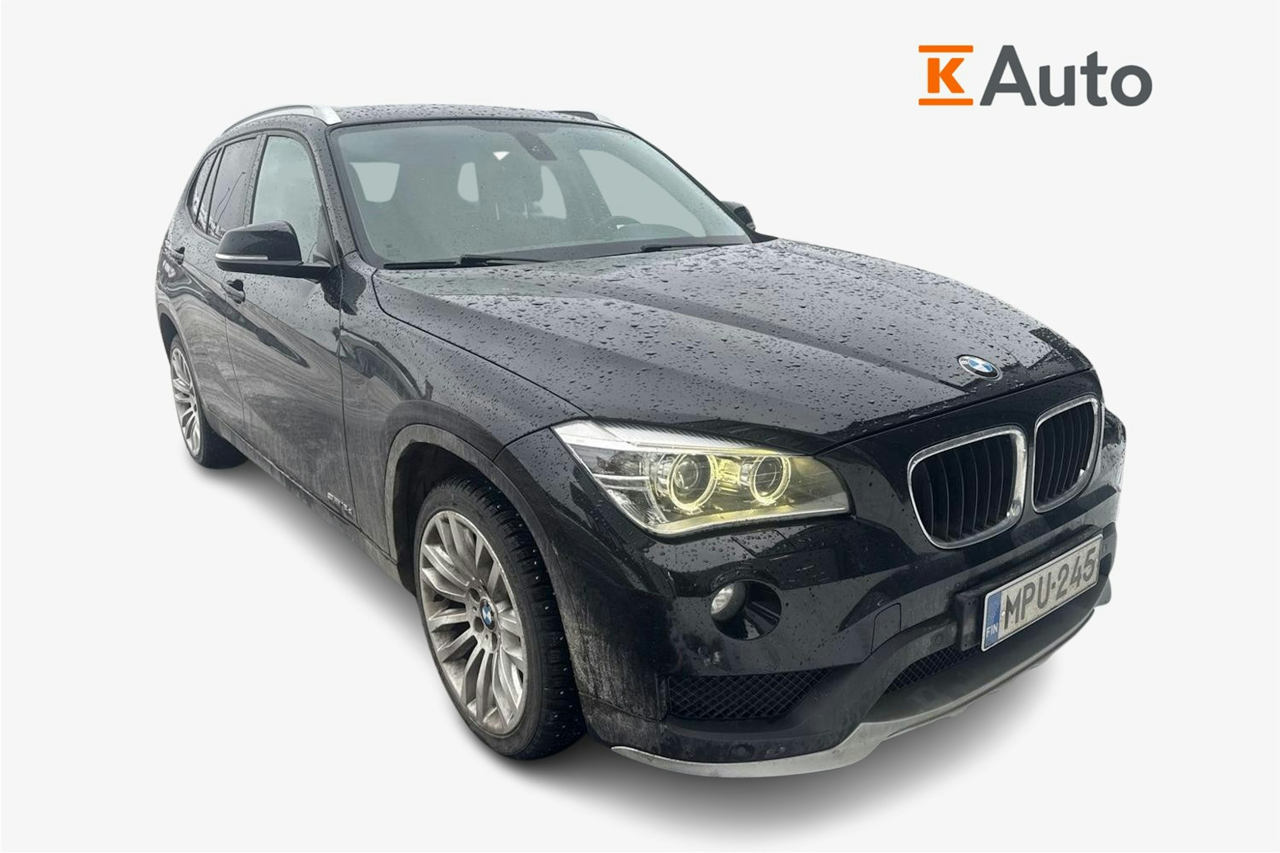 musta BMW X1 2014 kuva 1.