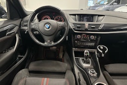 sininen BMW X1 2014 kuva 7.