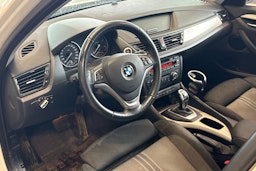 valkoinen BMW X1 2014 kuva 3.