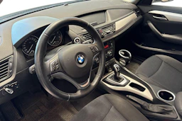 Valkoinen BMW X1 2014 kuva 3.