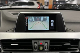 valkoinen BMW X1 2016 kuva 11.