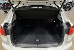 valkoinen BMW X1 2016 kuva 19.