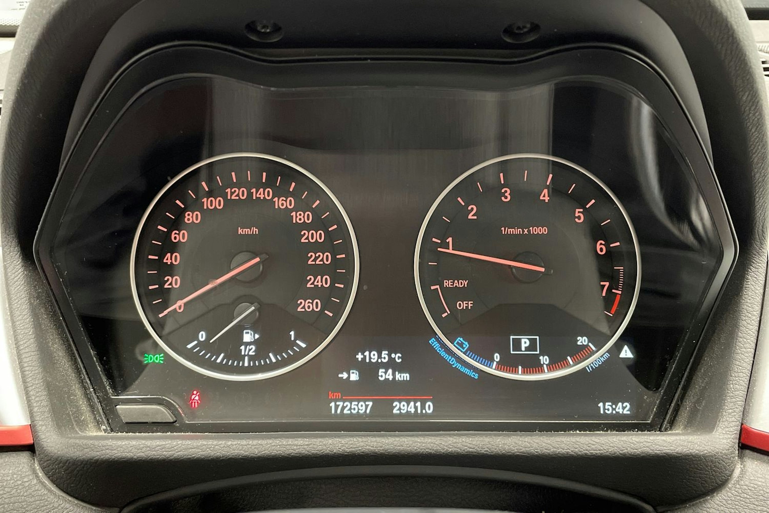 Valkoinen BMW X1 2016 kuva 16.