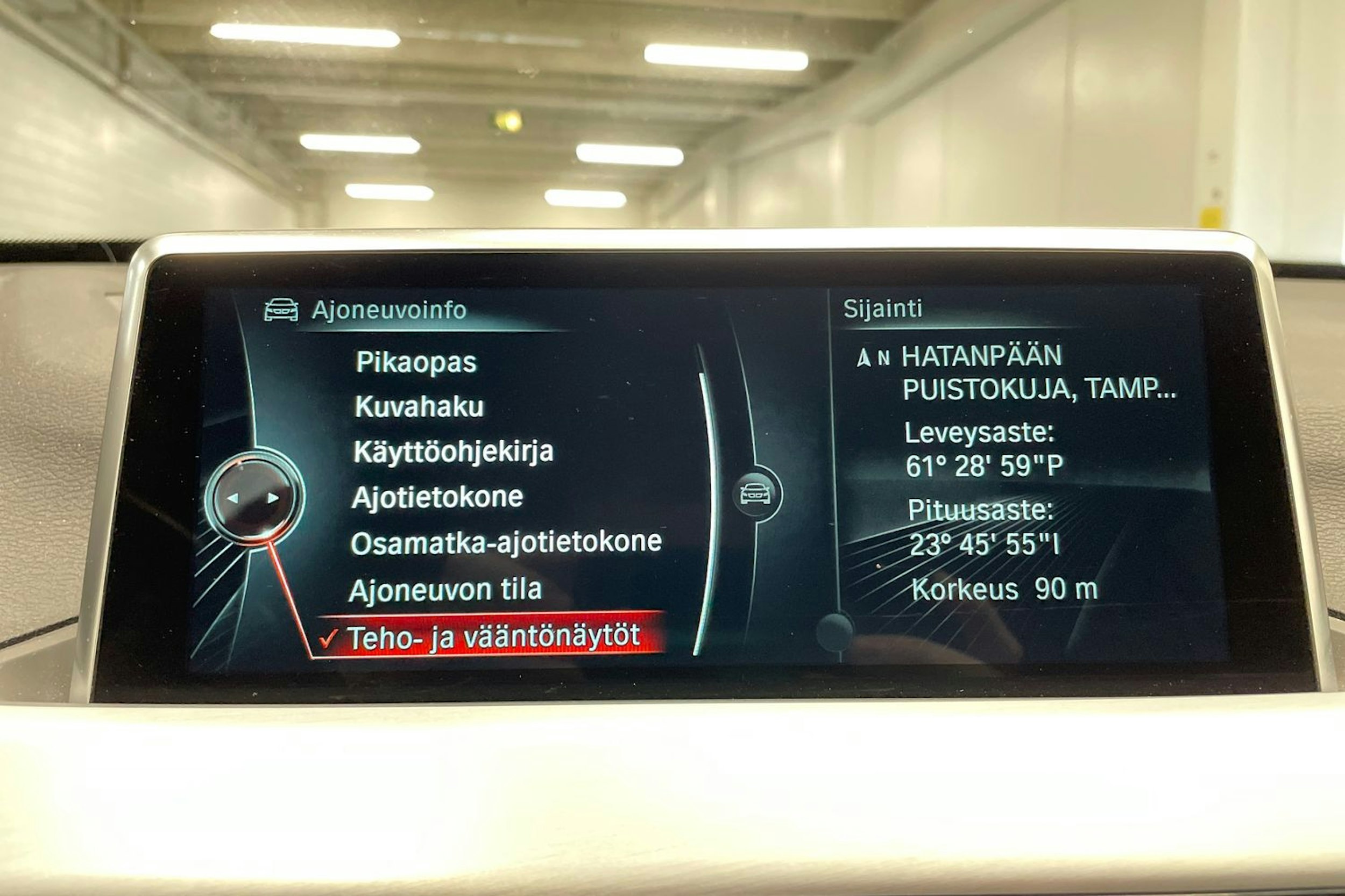 Valkoinen BMW X1 2016 kuva 19.