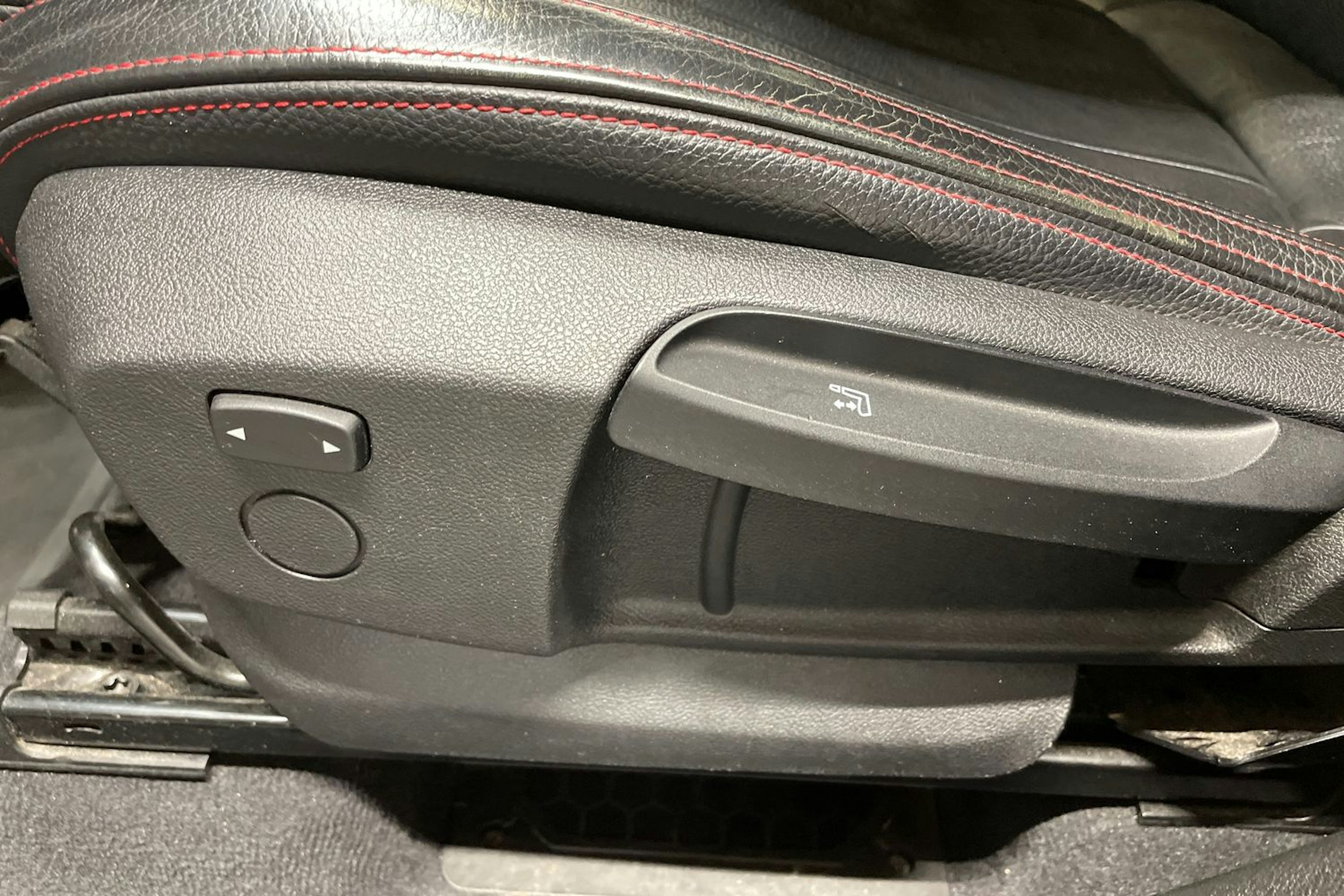 Valkoinen BMW X1 2016 kuva 34.