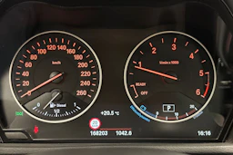 sininen BMW X1 2016 kuva 16.