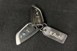 sininen BMW X1 2016 kuva 24.