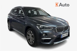 harmaa BMW X1 2016 kuva 1.