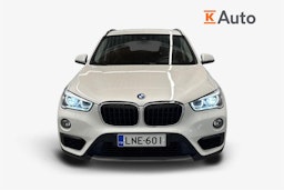 valkoinen BMW X1 2016 kuva 5.