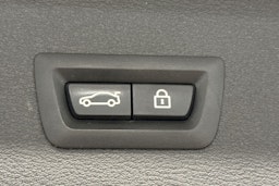 valkoinen BMW X1 2016 kuva 17.