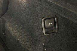 valkoinen BMW X1 2016 kuva 18.