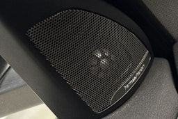 valkoinen BMW X1 2016 kuva 19.