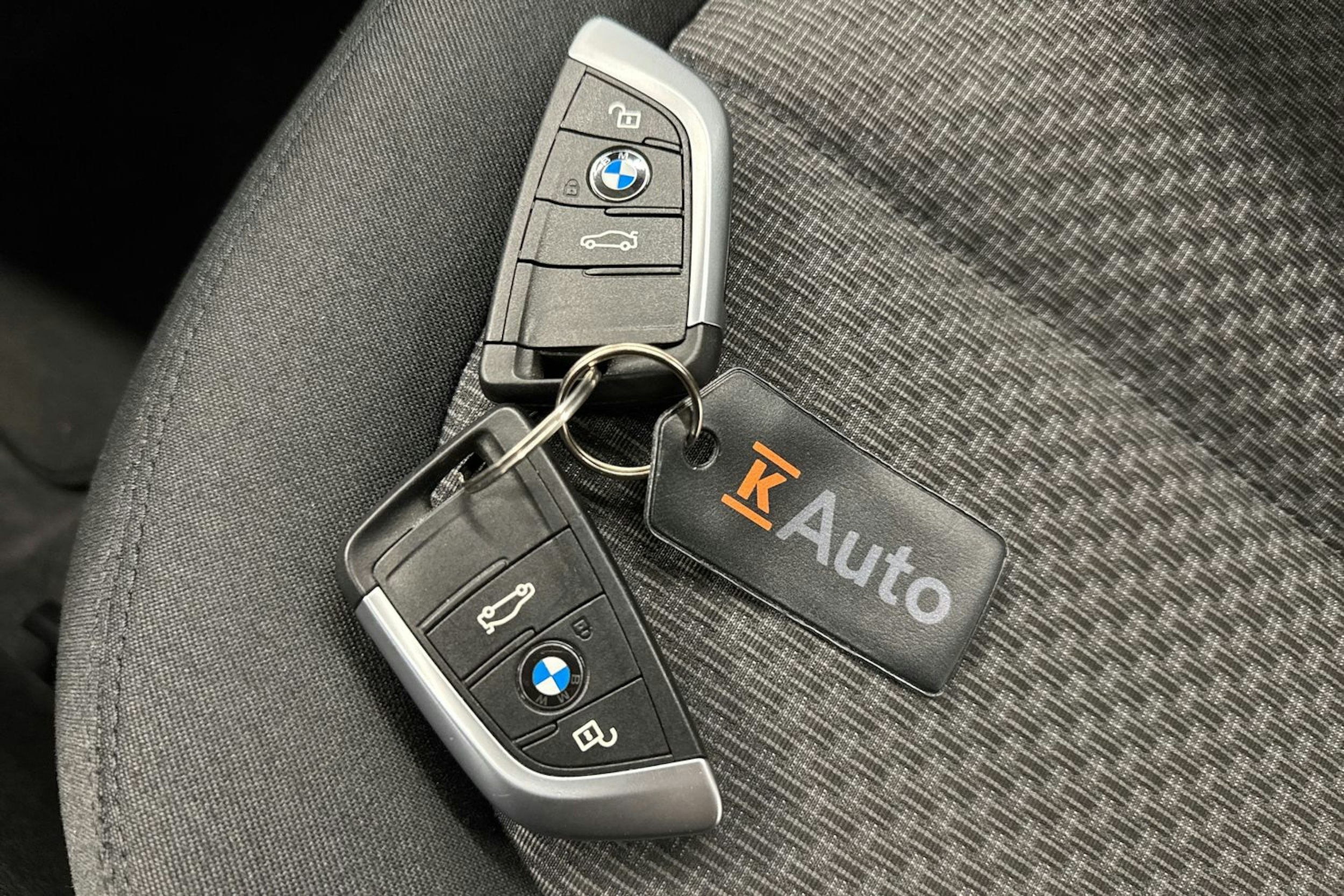 valkoinen BMW X1 2016 kuva 32.