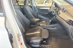 valkoinen BMW X1 2016 kuva 5.