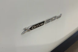valkoinen BMW X1 2016 kuva 16.