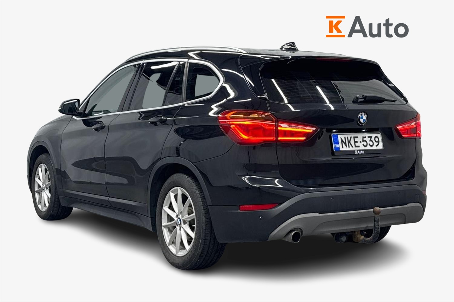 BMW X1 F48 xDrive18d A Business 2016, kuva 2/22