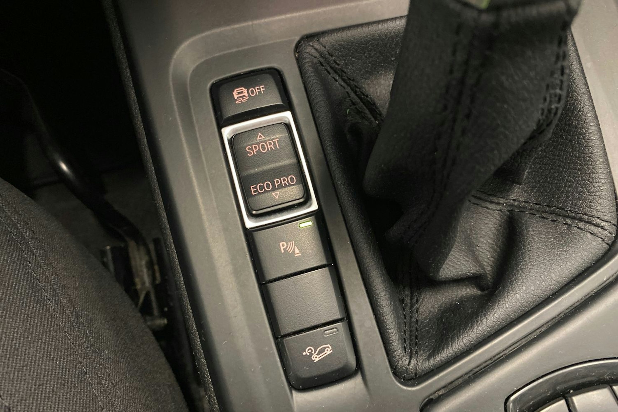 musta BMW X1 2016 kuva 23.