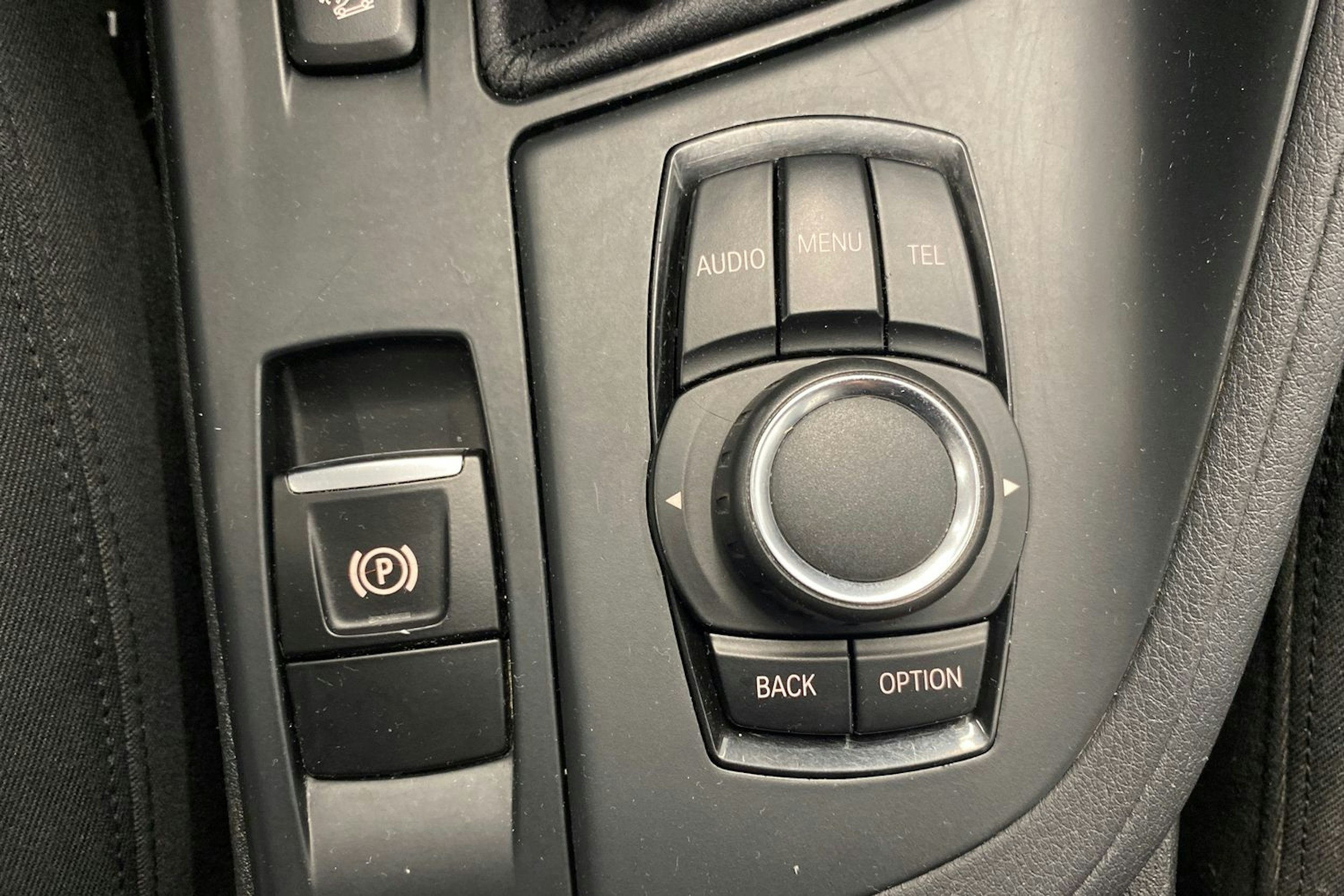 musta BMW X1 2016 kuva 24.
