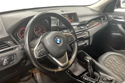 ruskea (beige) BMW X1 2016 kuva 7.