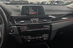 ruskea (beige) BMW X1 2016 kuva 17.