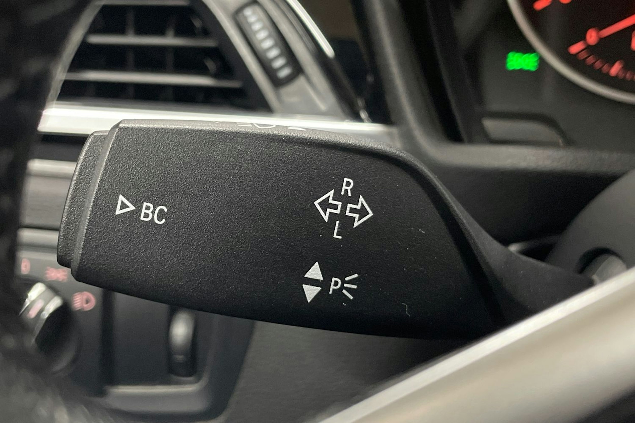 ruskea (beige) BMW X1 2016 kuva 23.