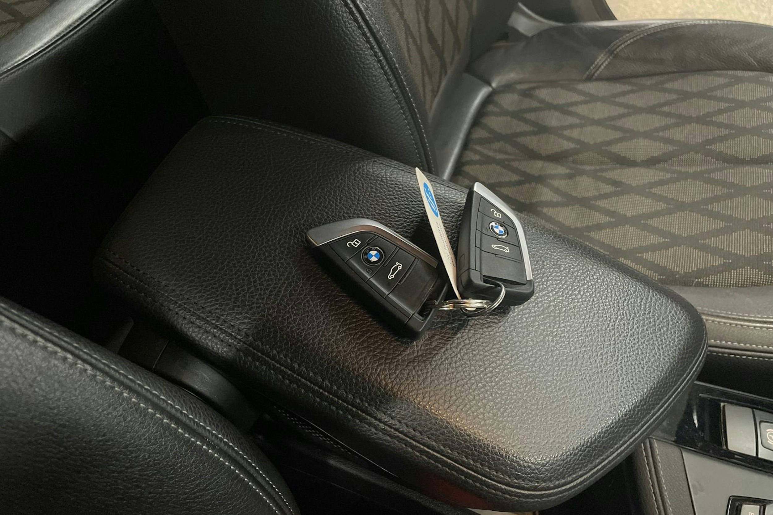 ruskea (beige) BMW X1 2016 kuva 29.