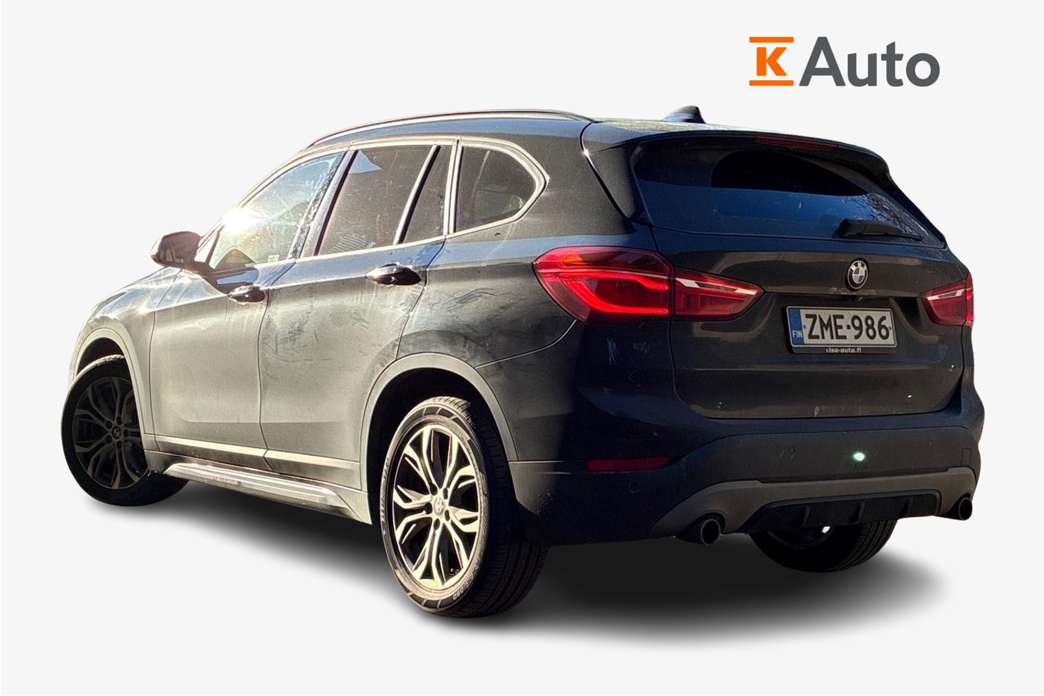 BMW X1 F48 xDrive20d A Business 2016, kuva 2/3