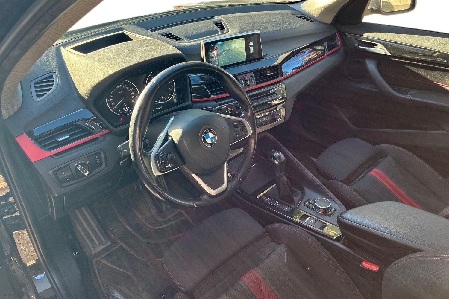 BMW X1 F48 xDrive20d A Business 2016, kuva 3/3
