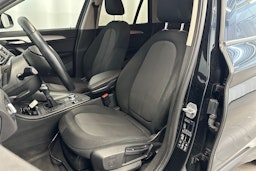 musta BMW X1 2017 kuva 15.