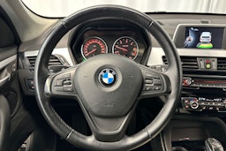 musta BMW X1 2017 kuva 16.