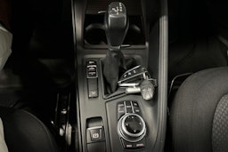 musta BMW X1 2017 kuva 18.