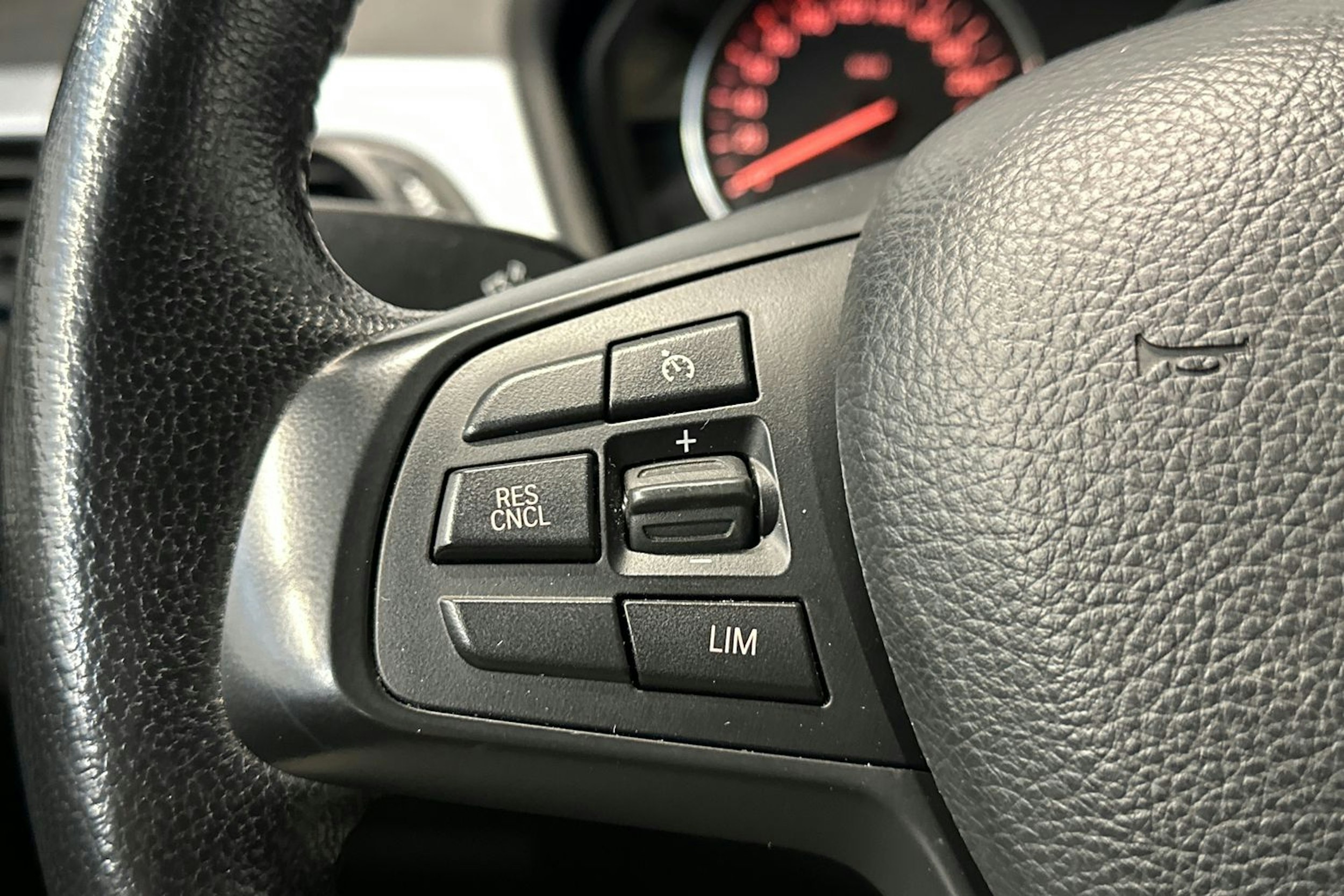 musta BMW X1 2017 kuva 21.